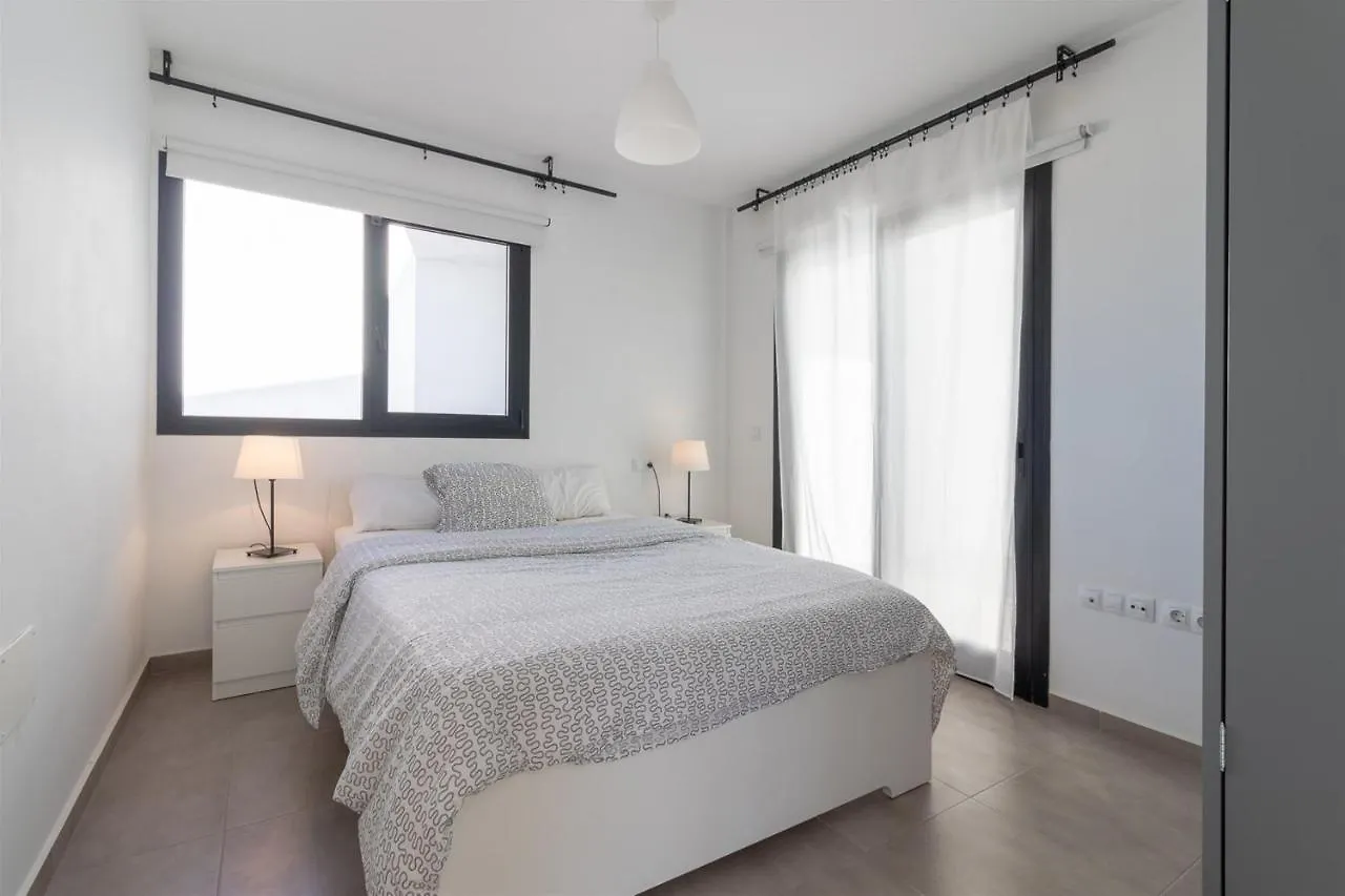 Flatguest Cotillomar