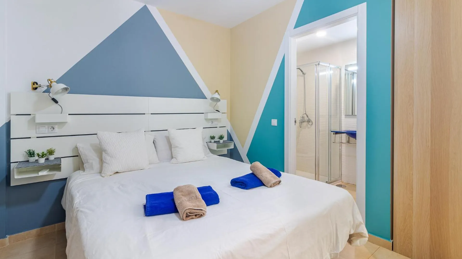Flatguest Cotillomar