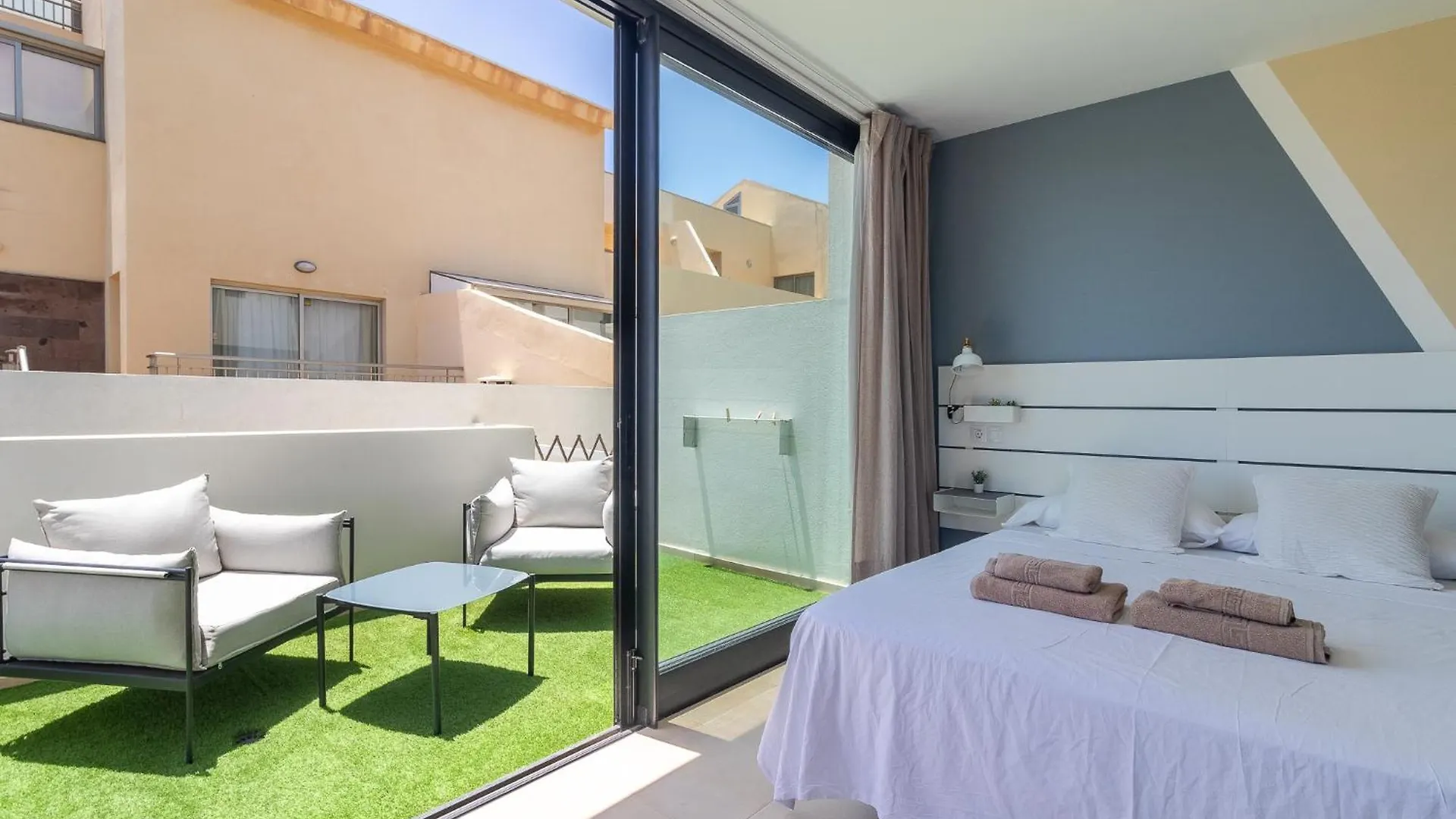 Flatguest Cotillomar Apartment