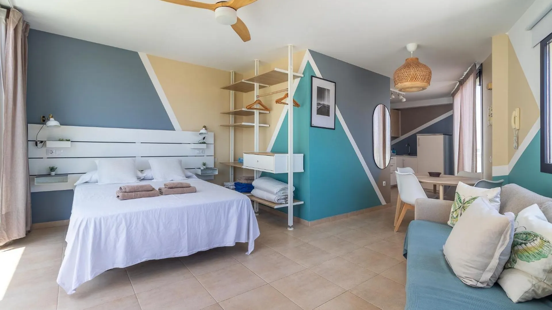 Flatguest Cotillomar Spain